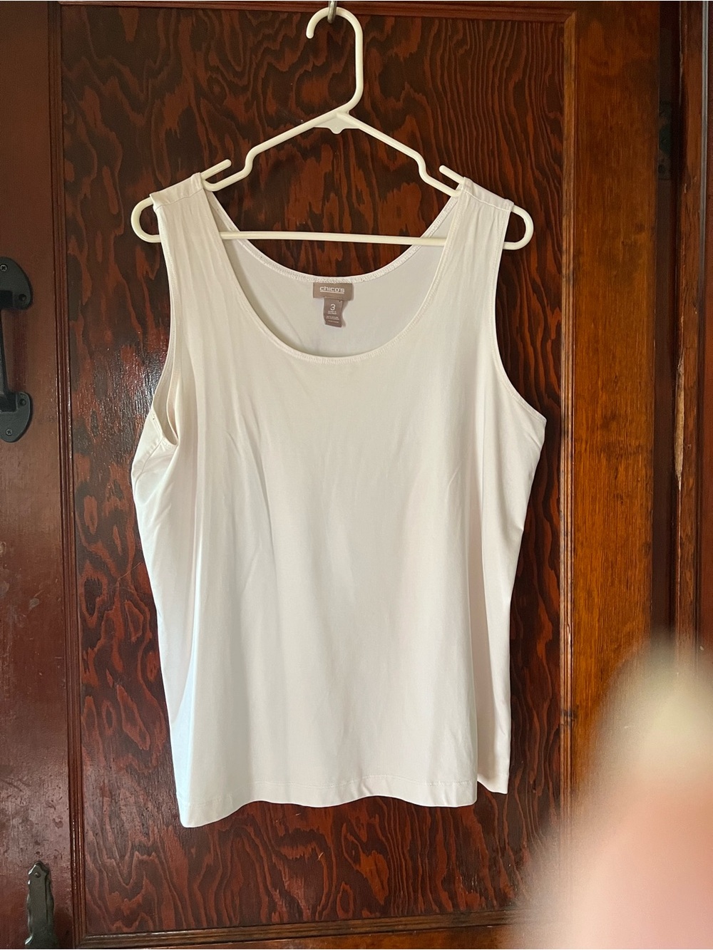 Chicos White Scoop Neck Tank Top